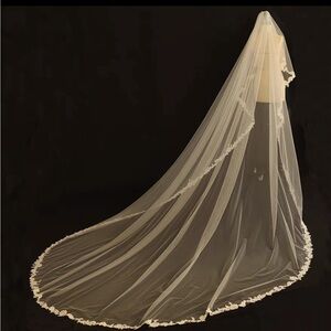 Cathedral Floral Lace Wedding Veil